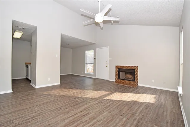 $1,650 | 1000 King Albert Street, Unit A, Austin, TX 78745