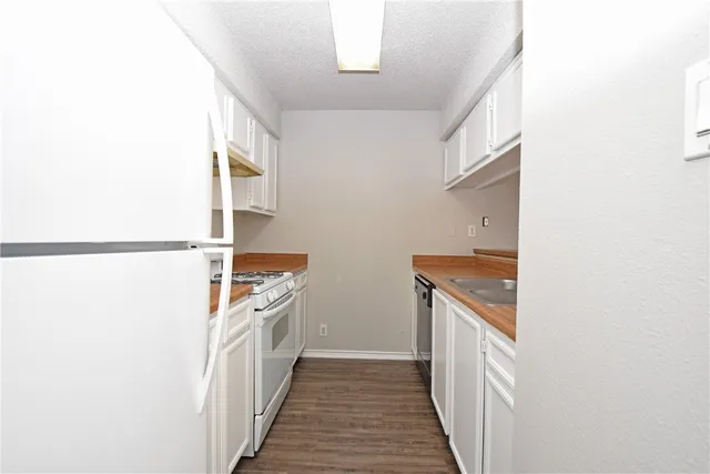 $1,650 | 1000 King Albert Street, Unit A, Austin, TX 78745