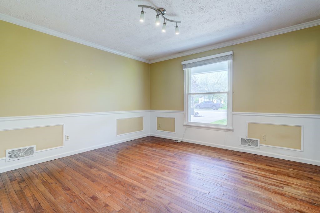 44 Latchmere Drive Victor, NY 14564 - Photo 11 of 50 FORMAL DINING ROOM WITH HARDWOOD FLOORING, LIGHT F