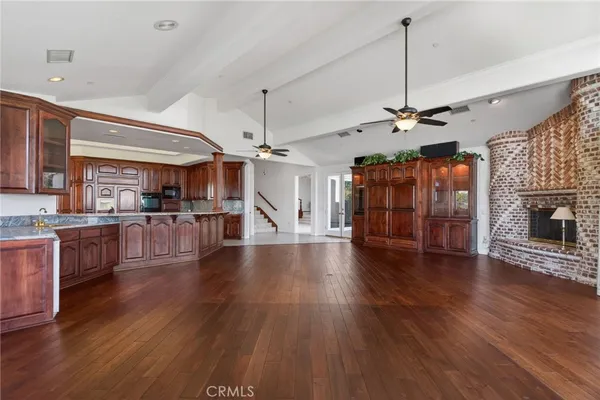 $2,190,000 | 6872 Chartwell Drive, Riverside, CA 92506