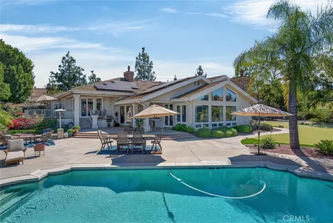 $2,499,900 | 6872 Chartwell Drive, Riverside, CA 92506