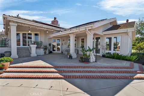 $2,499,900 | 6872 Chartwell Drive, Riverside, CA 92506