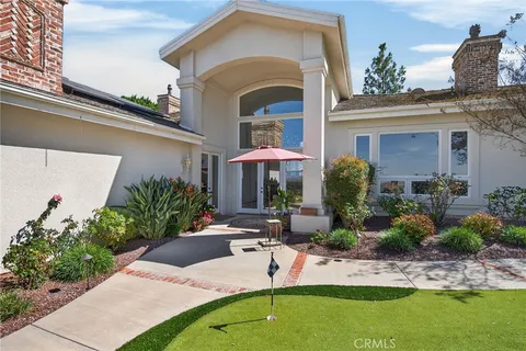 $2,499,900 | 6872 Chartwell Drive, Riverside, CA 92506