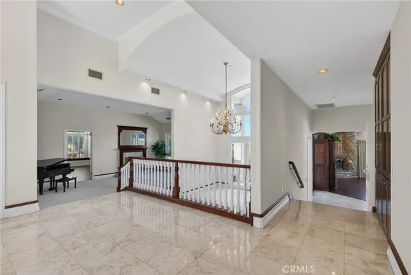 $2,190,000 | 6872 Chartwell Drive, Riverside, CA 92506