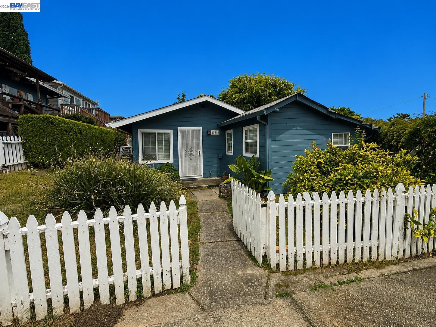 25325 Windfeldt Road Hayward, CA 94541 - Photo 2 of 7