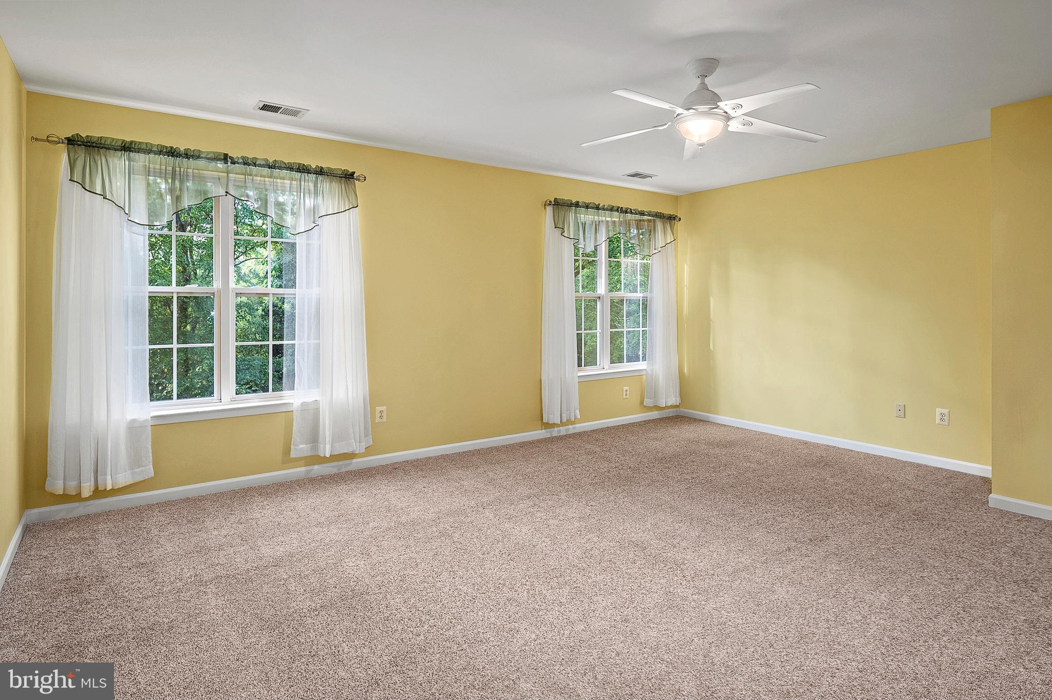 5872 Montgomery Road Elkridge, MD 21075 - Photo 23 of 81 Huge Upper Level Bedroom or rec room