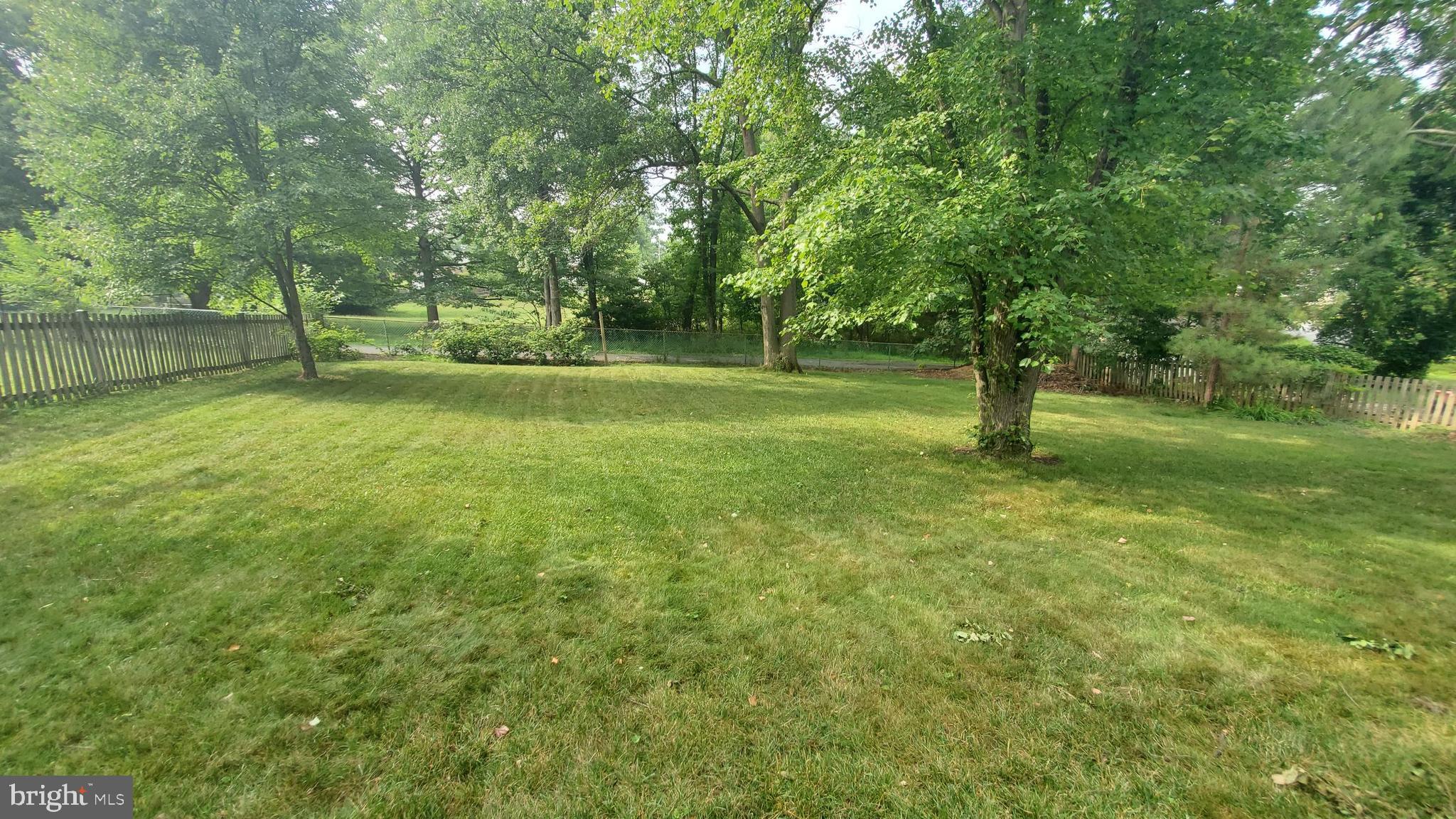 5872 Montgomery Road Elkridge, MD 21075 - Photo 57 of 81 Fencer rear yard