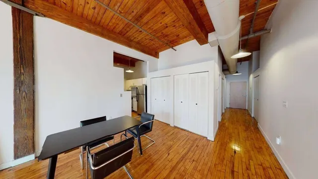 $214,900 | 158 Chestnut Street, Unit 2G, Springfield, MA 01103