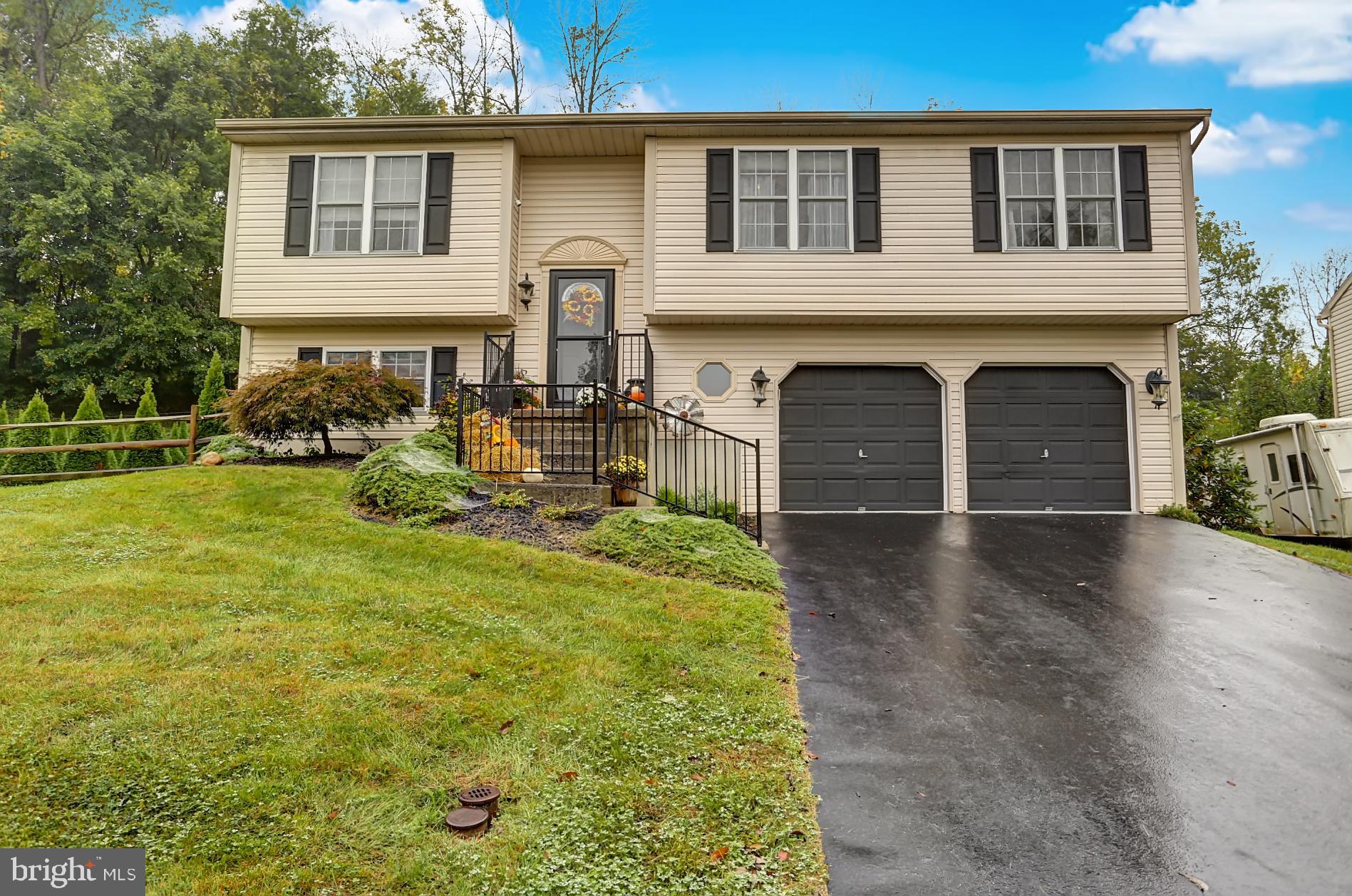 4382 Hillside Road Reading, PA 19606 - Photo 1 of 52 Gallery Image 1