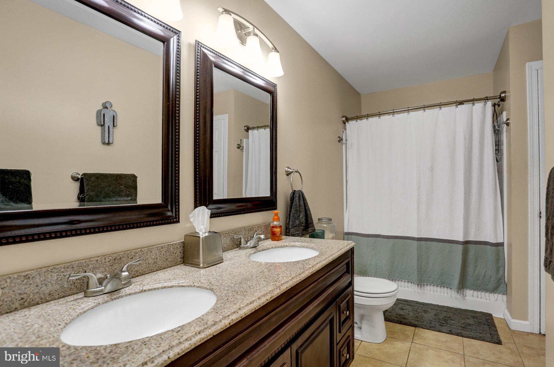 4382 Hillside Road Reading, PA 19606 - Photo 11 of 52 Gallery Image 11