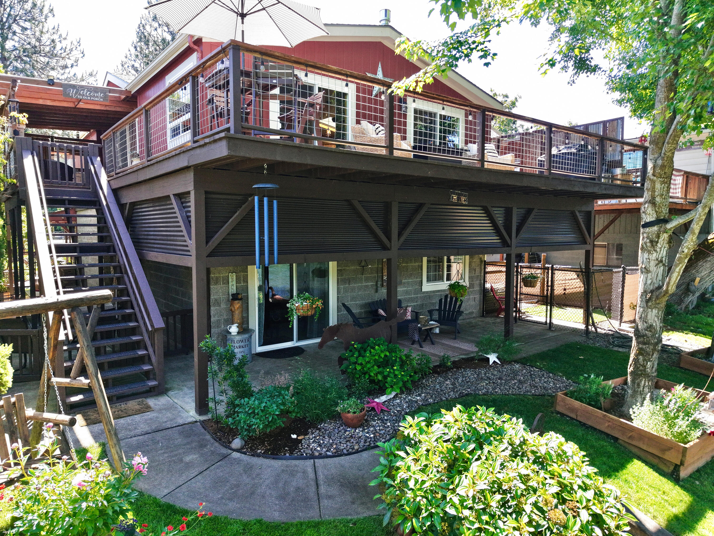 150 Castaline Place Shady Cove, OR 97539 - Photo 57 of 83 Rear View