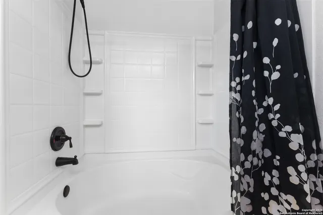 a view of a room with shelf