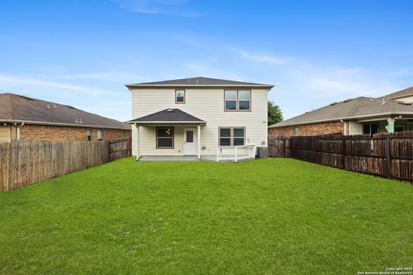 $1,800 | 9418 Madison Creek, Converse, TX 78109