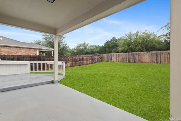 $1,800 | 9418 Madison Creek, Converse, TX 78109