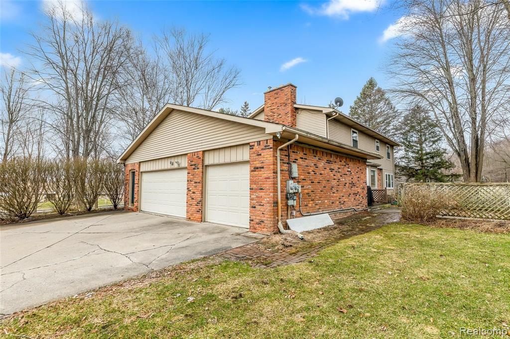7197 Brighton Road Brighton, MI 48116 - Photo 41 of 42