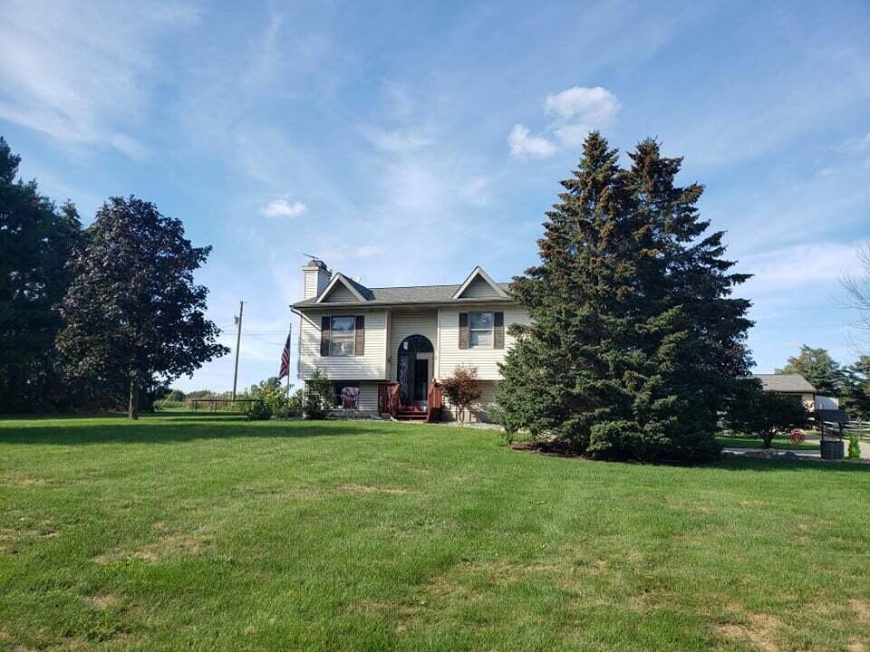 11319 East Stoney Creek Road Pewamo, MI 48873 - Photo 3 of 28 240721266_159895922933577_76901677786533