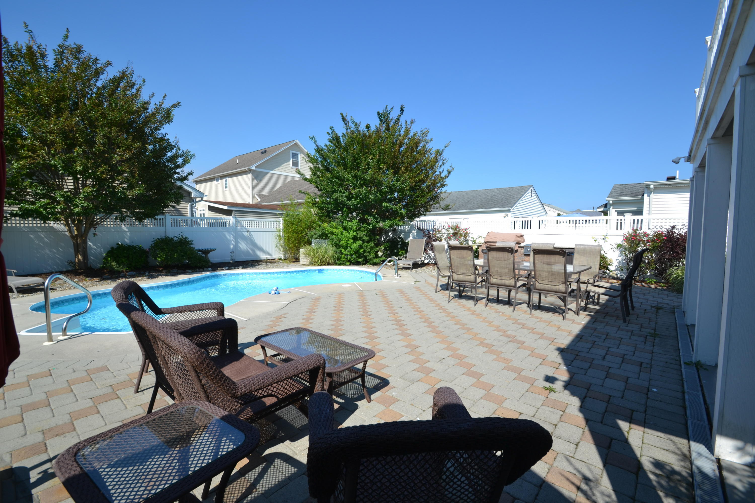 211 Washington Avenue Point Pleasant Beach, NJ 08742 - Photo 11 of 24 11