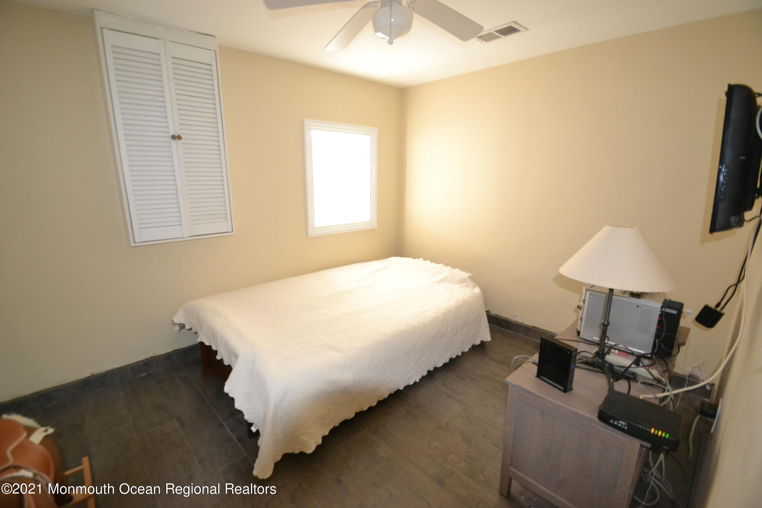 211 Washington Avenue Point Pleasant Beach, NJ 08742 - Photo 13 of 24 13