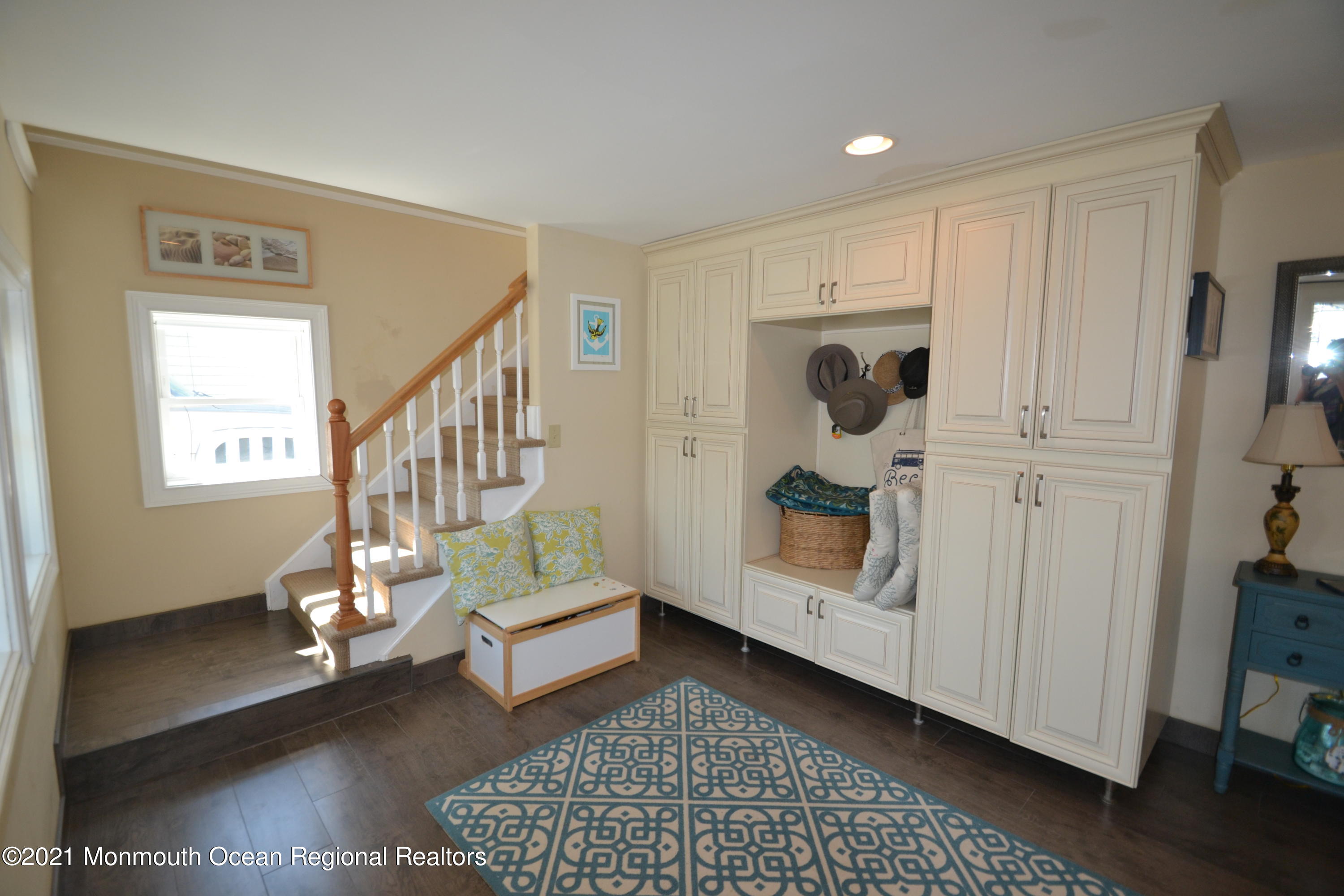 211 Washington Avenue Point Pleasant Beach, NJ 08742 - Photo 4 of 24 4