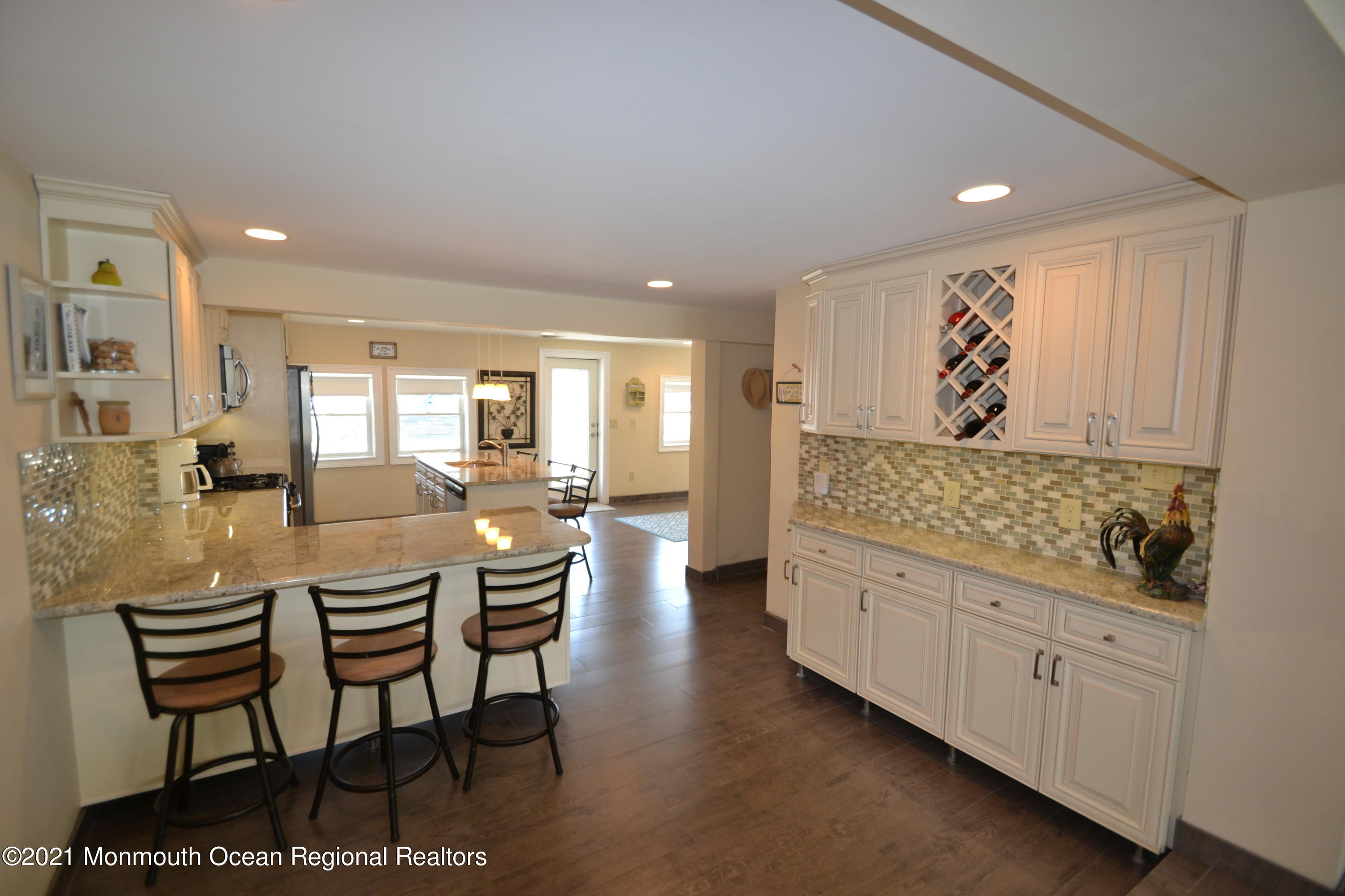 211 Washington Avenue Point Pleasant Beach, NJ 08742 - Photo 7 of 24 7