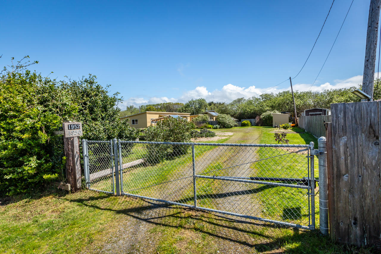 1952 Locke Street Arcata, CA 95521 - Photo 7 of 84