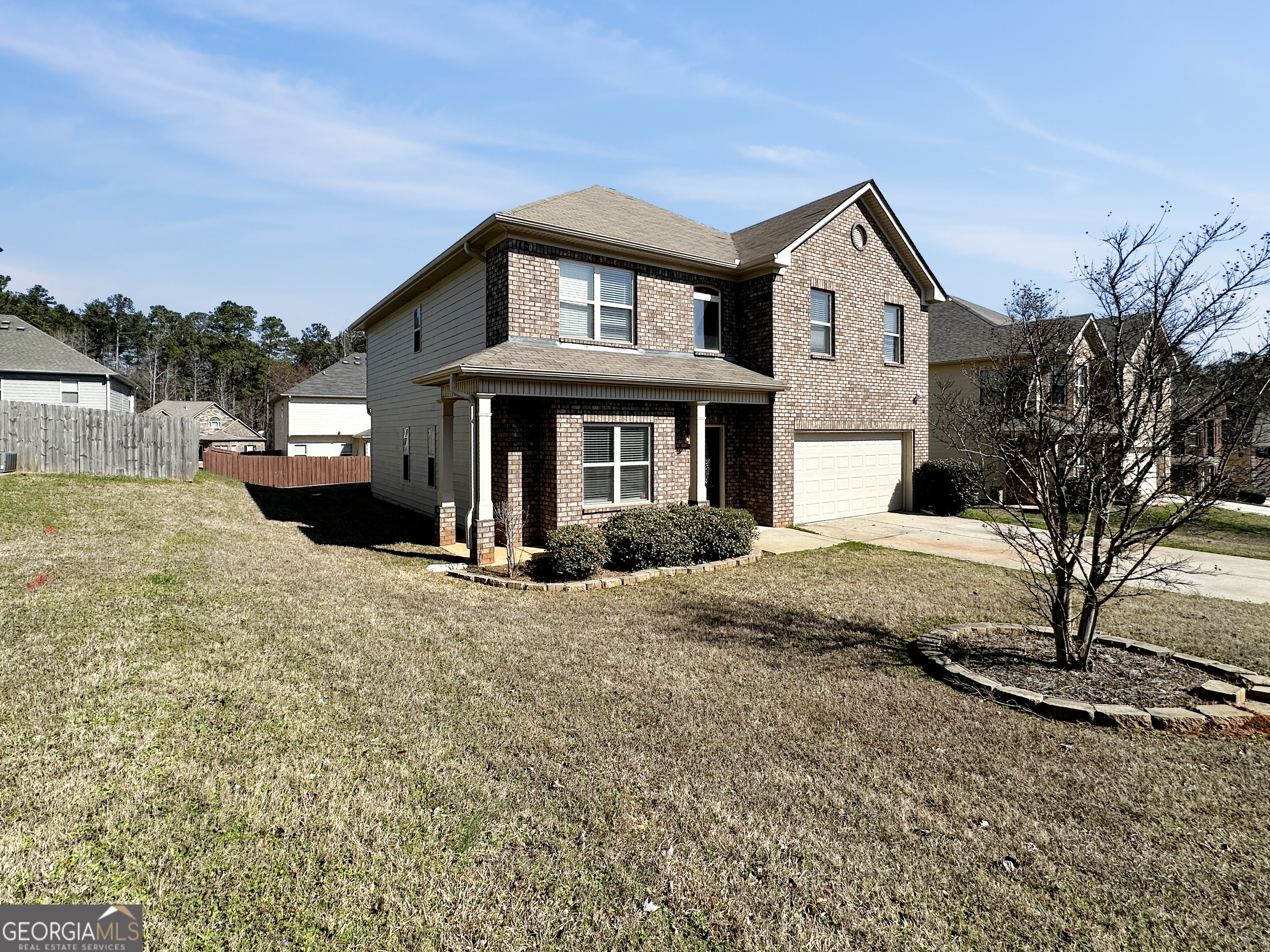 794 Sugarloaf Way Hampton, GA 30228 - Photo 2 of 18