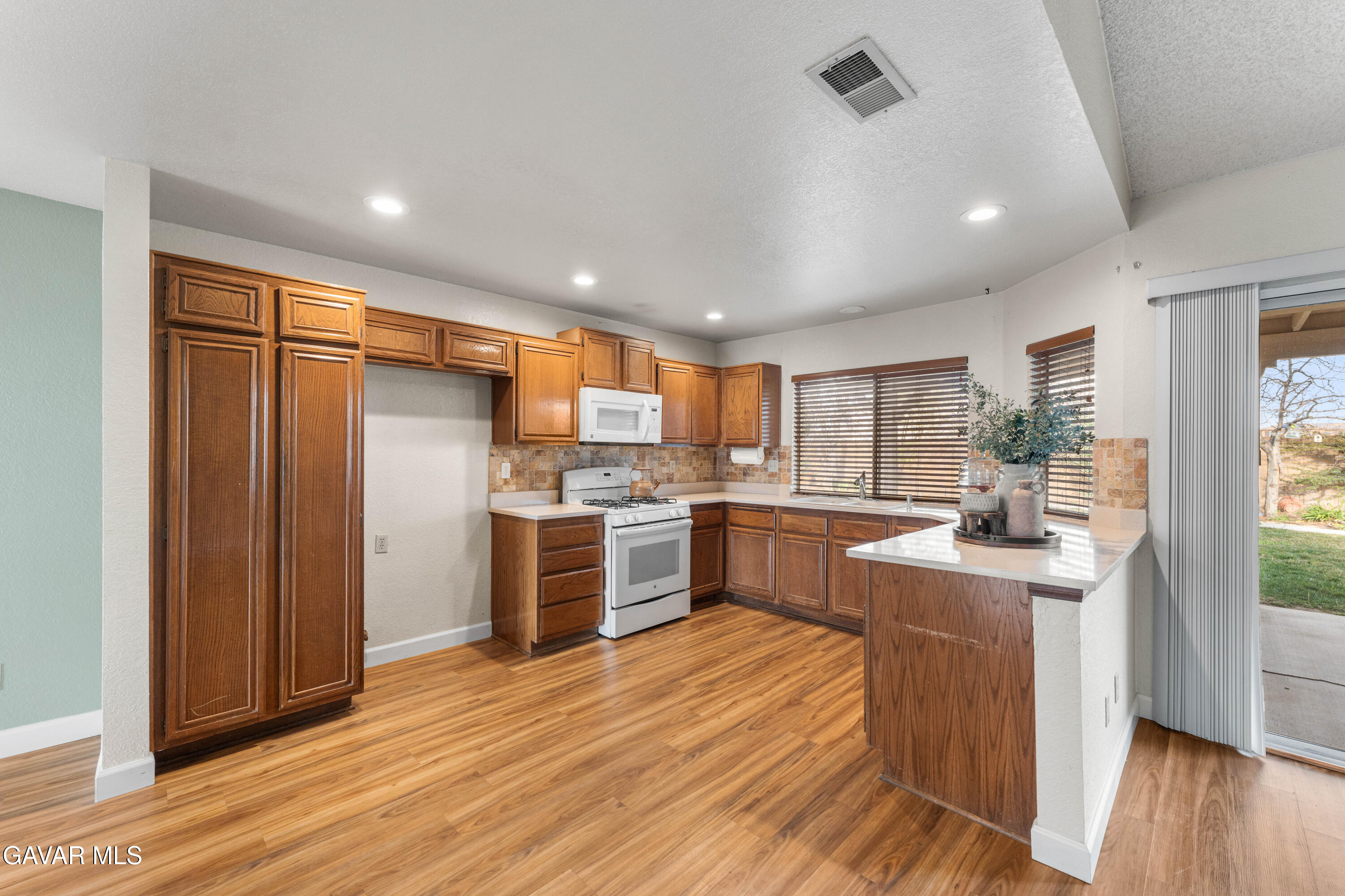 44108 Countryside Drive Lancaster, CA 93536 - Photo 25 of 55 Countryside-25