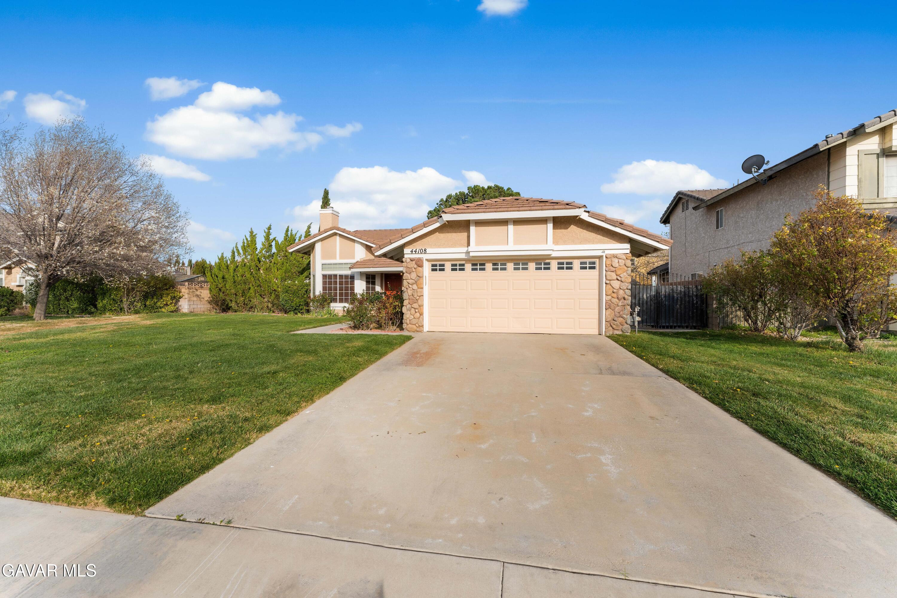 44108 Countryside Drive Lancaster, CA 93536 - Photo 3 of 55 Countryside-3