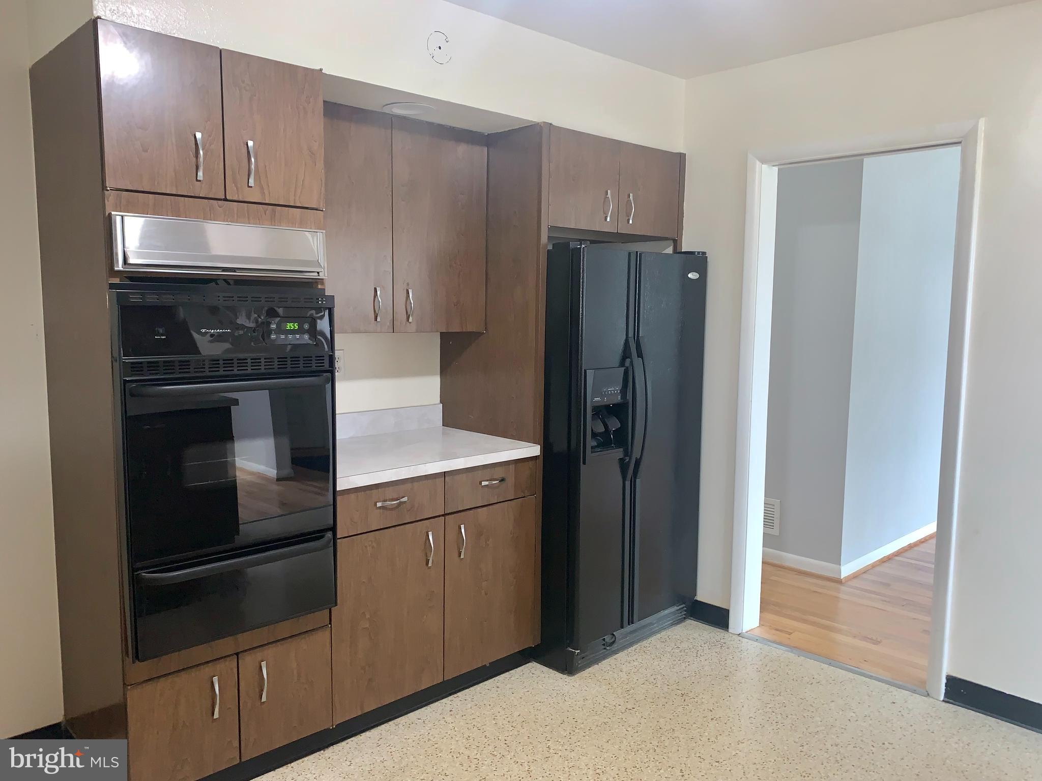 1204 Ridgeshire Road Baltimore, MD 21222 - Photo 19 of 55