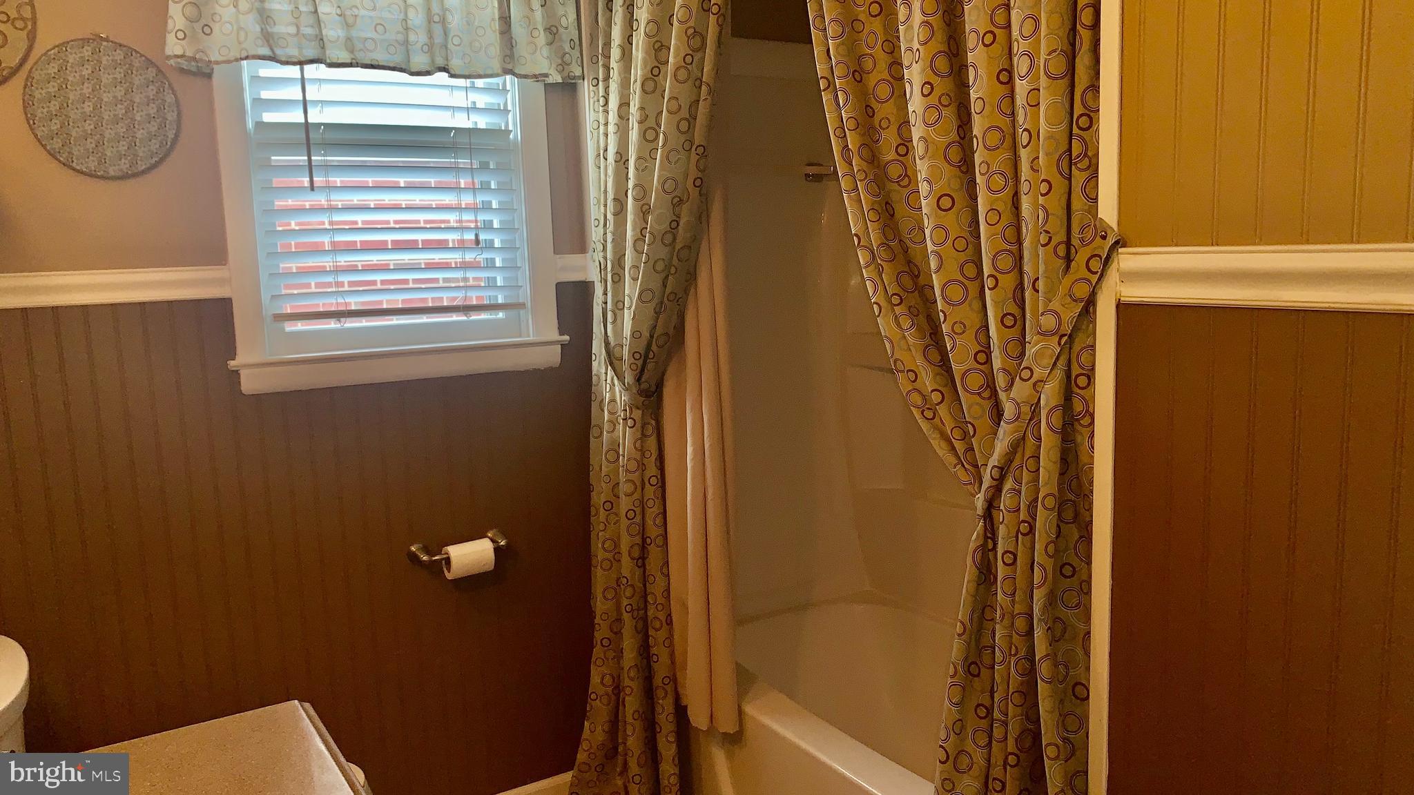 1204 Ridgeshire Road Baltimore, MD 21222 - Photo 24 of 55