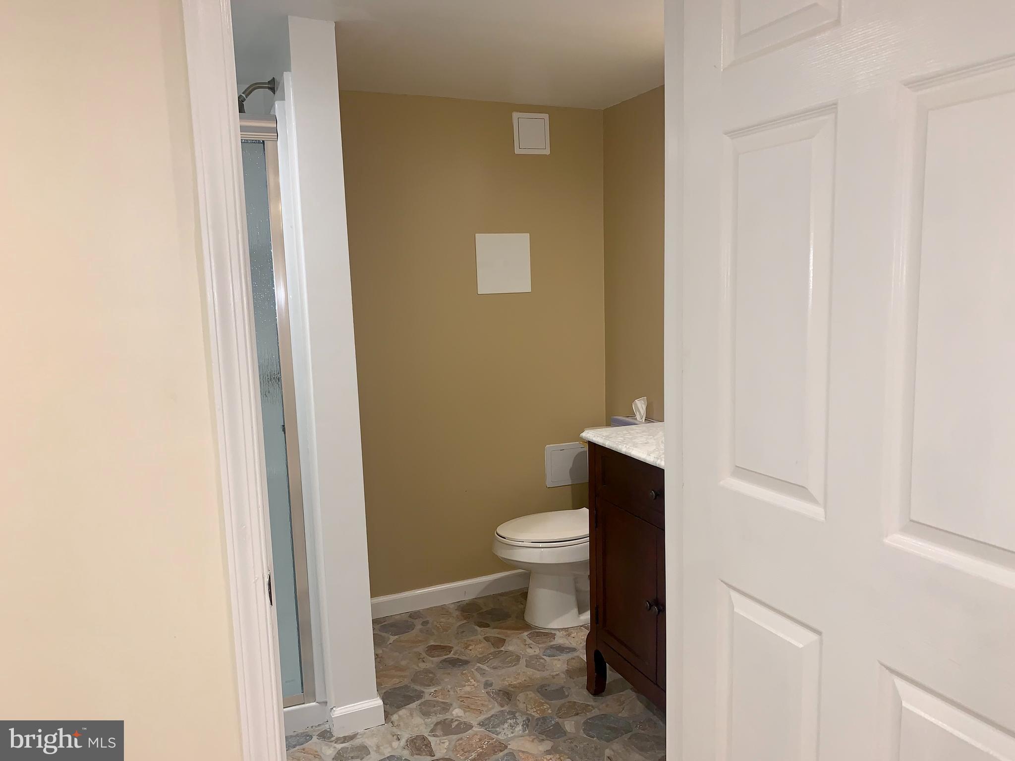 1204 Ridgeshire Road Baltimore, MD 21222 - Photo 35 of 55