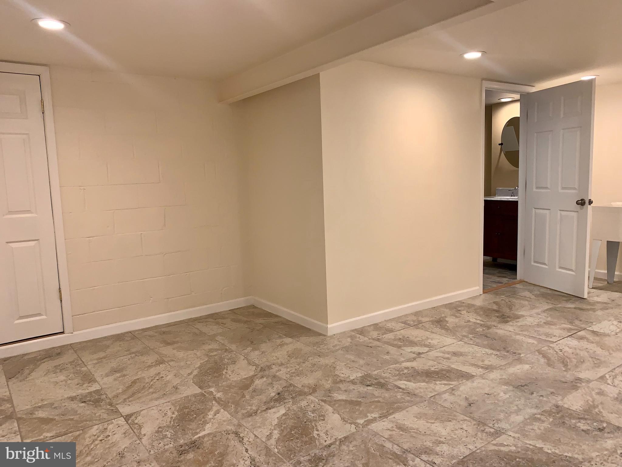 1204 Ridgeshire Road Baltimore, MD 21222 - Photo 45 of 55