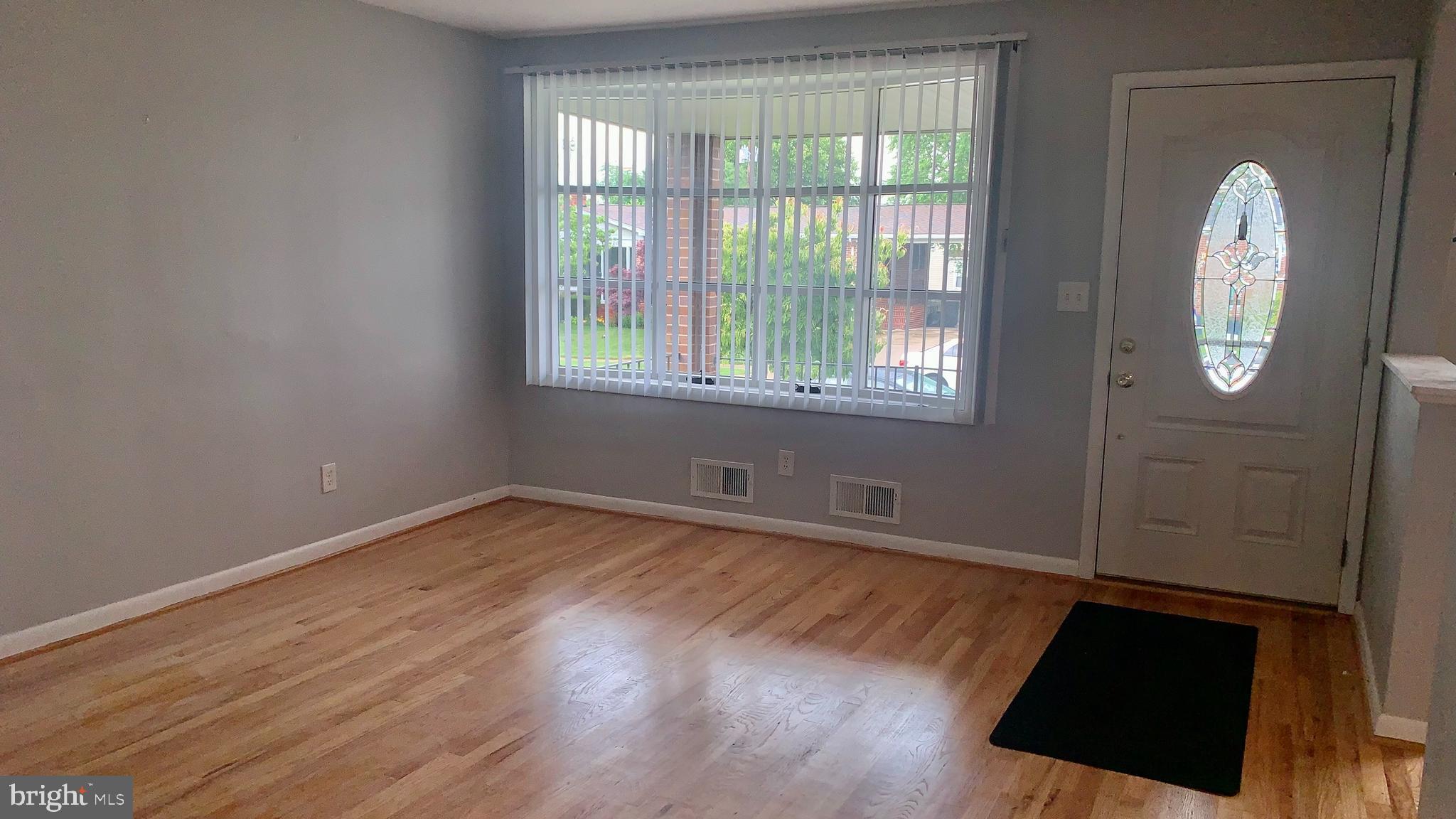 1204 Ridgeshire Road Baltimore, MD 21222 - Photo 8 of 55