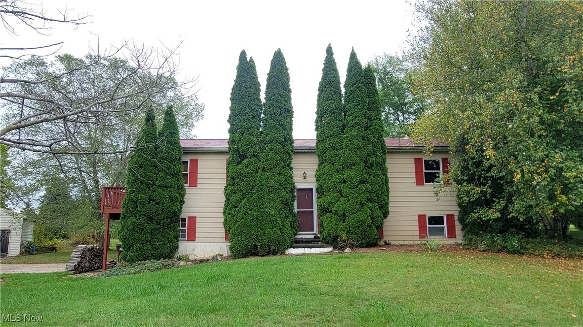 4133 Beat Road Litchfield, OH 44253 - Photo 1 of 25 View of front of home with a front yard