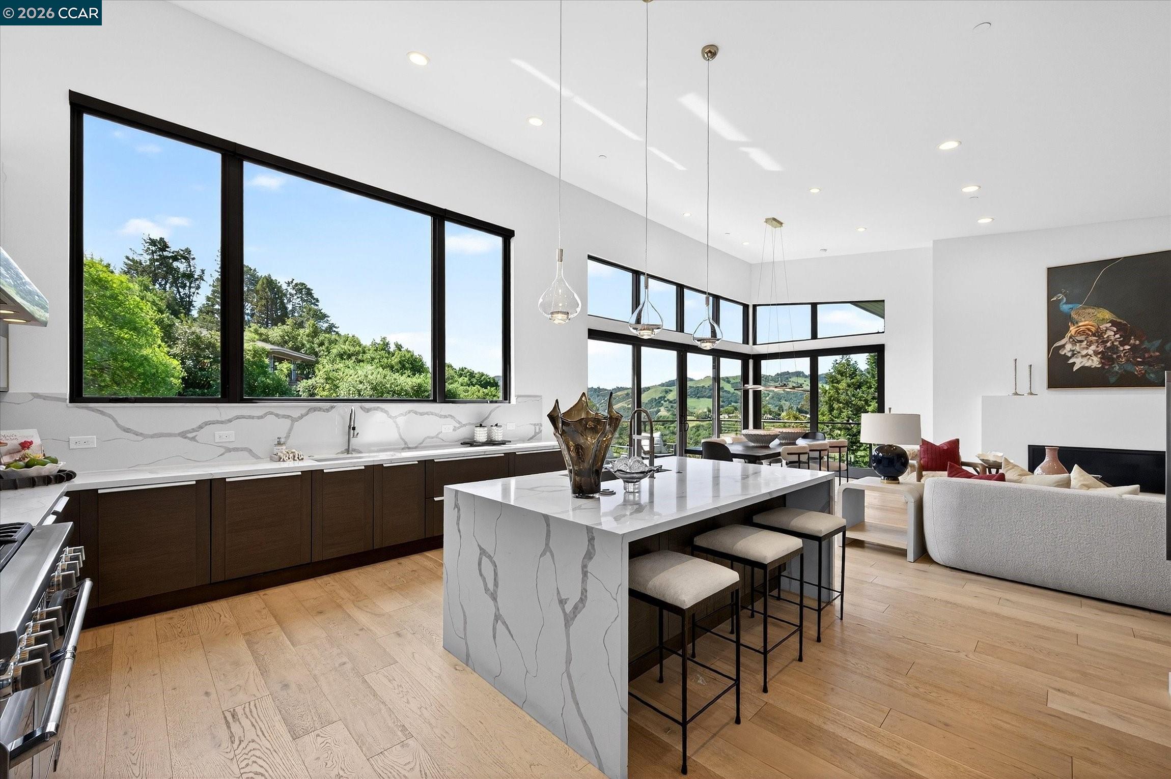 564 Tahos Road Orinda, CA 94563 - Photo 12 of 60