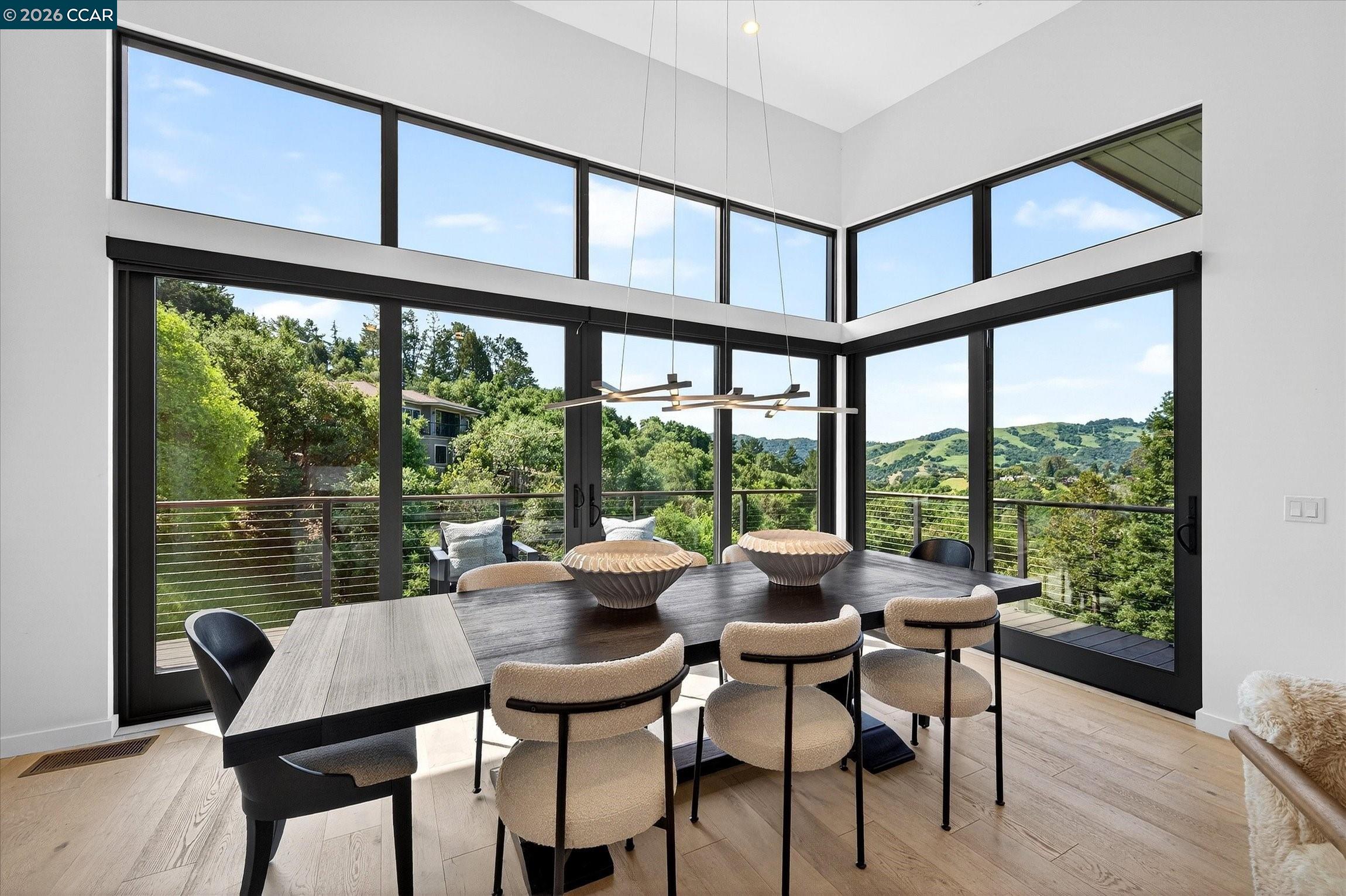 564 Tahos Road Orinda, CA 94563 - Photo 9 of 60