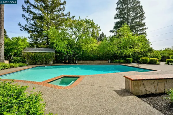 $2,215,000 | 661 Derbyshire Place, Danville, CA 94526