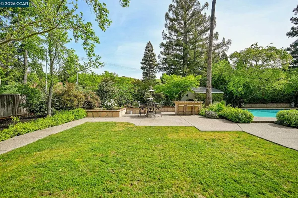 $2,215,000 | 661 Derbyshire Place, Danville, CA 94526