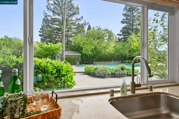 $2,215,000 | 661 Derbyshire Place, Danville, CA 94526