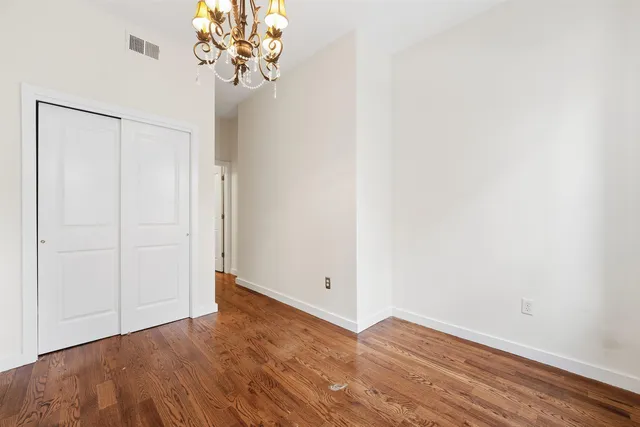 $3,000 | 405 4th Street, Unit 1A, Hoboken, NJ 07030