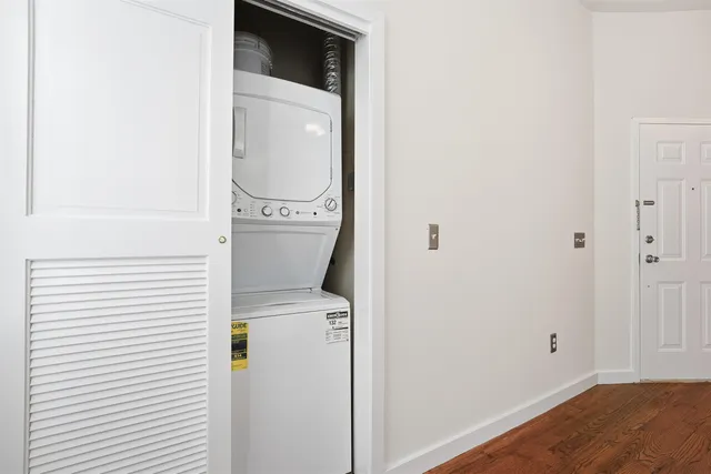 $3,000 | 405 4th Street, Unit 1A, Hoboken, NJ 07030