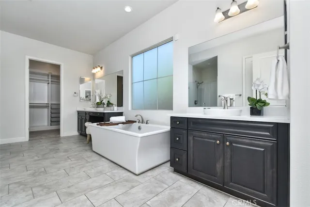 $2,075,000 | 23942 Schoenborn Street, West Hills, CA 91304