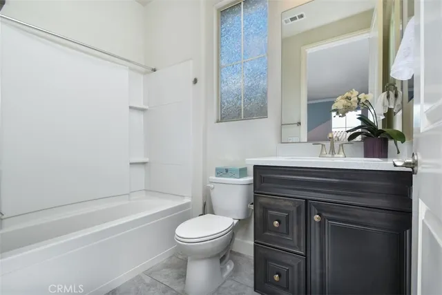 $2,075,000 | 23942 Schoenborn Street, West Hills, CA 91304