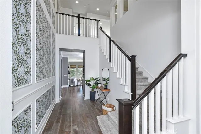 $2,075,000 | 23942 Schoenborn Street, West Hills, CA 91304