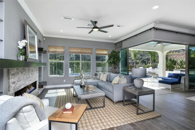 $2,075,000 | 23942 Schoenborn Street, West Hills, CA 91304