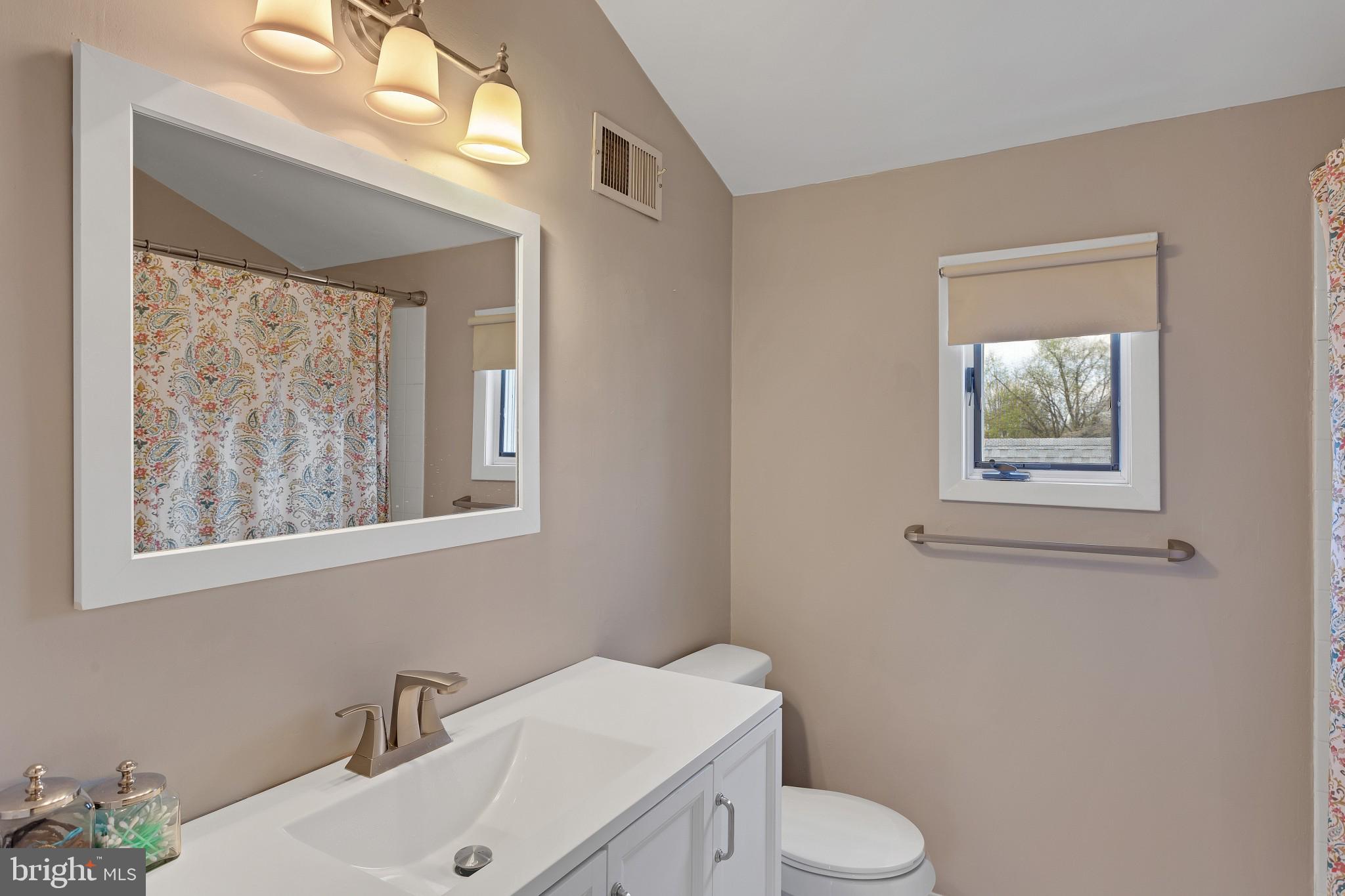 231 Valley View Road Media, PA 19063 - Photo 20 of 36