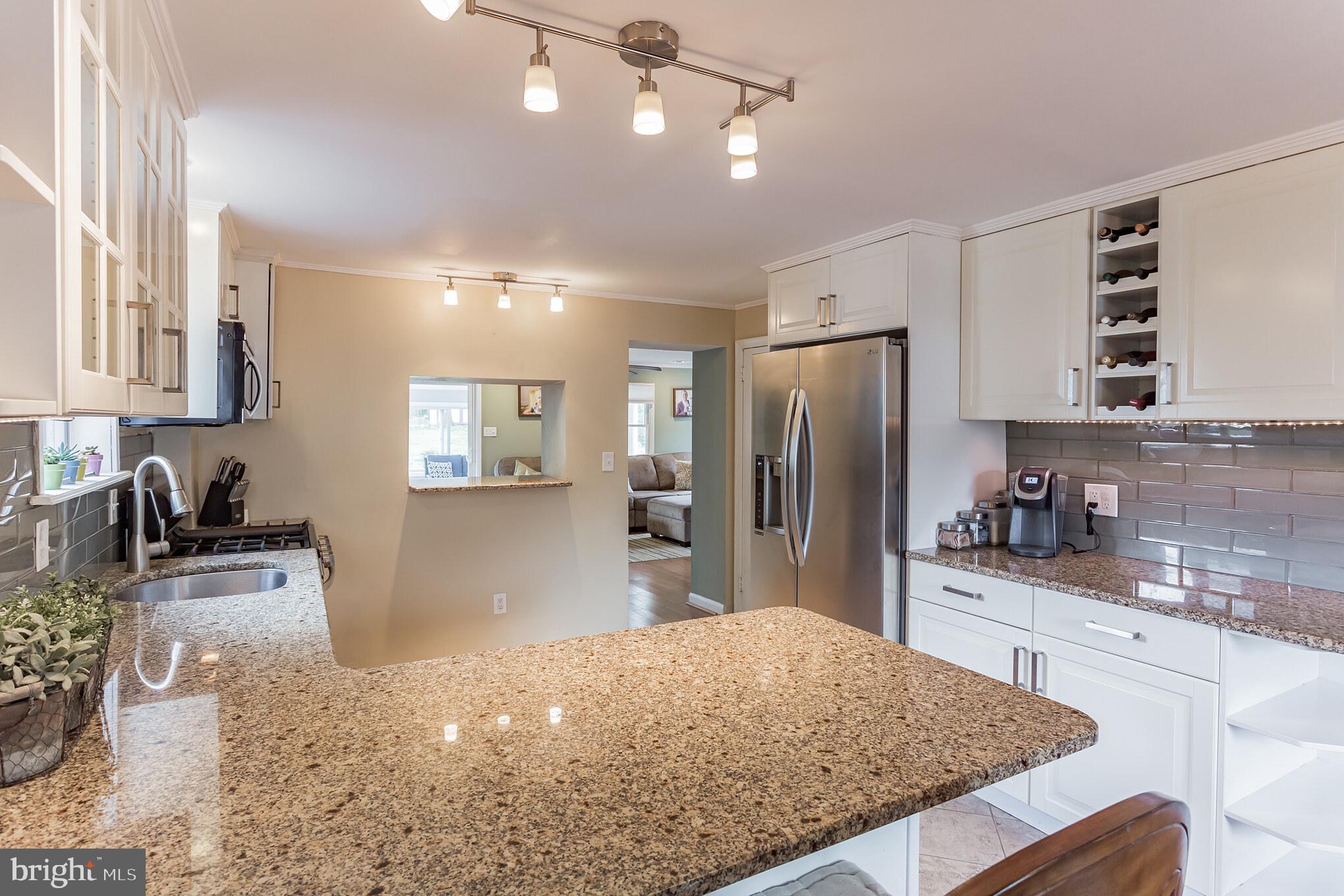 231 Valley View Road Media, PA 19063 - Photo 6 of 36