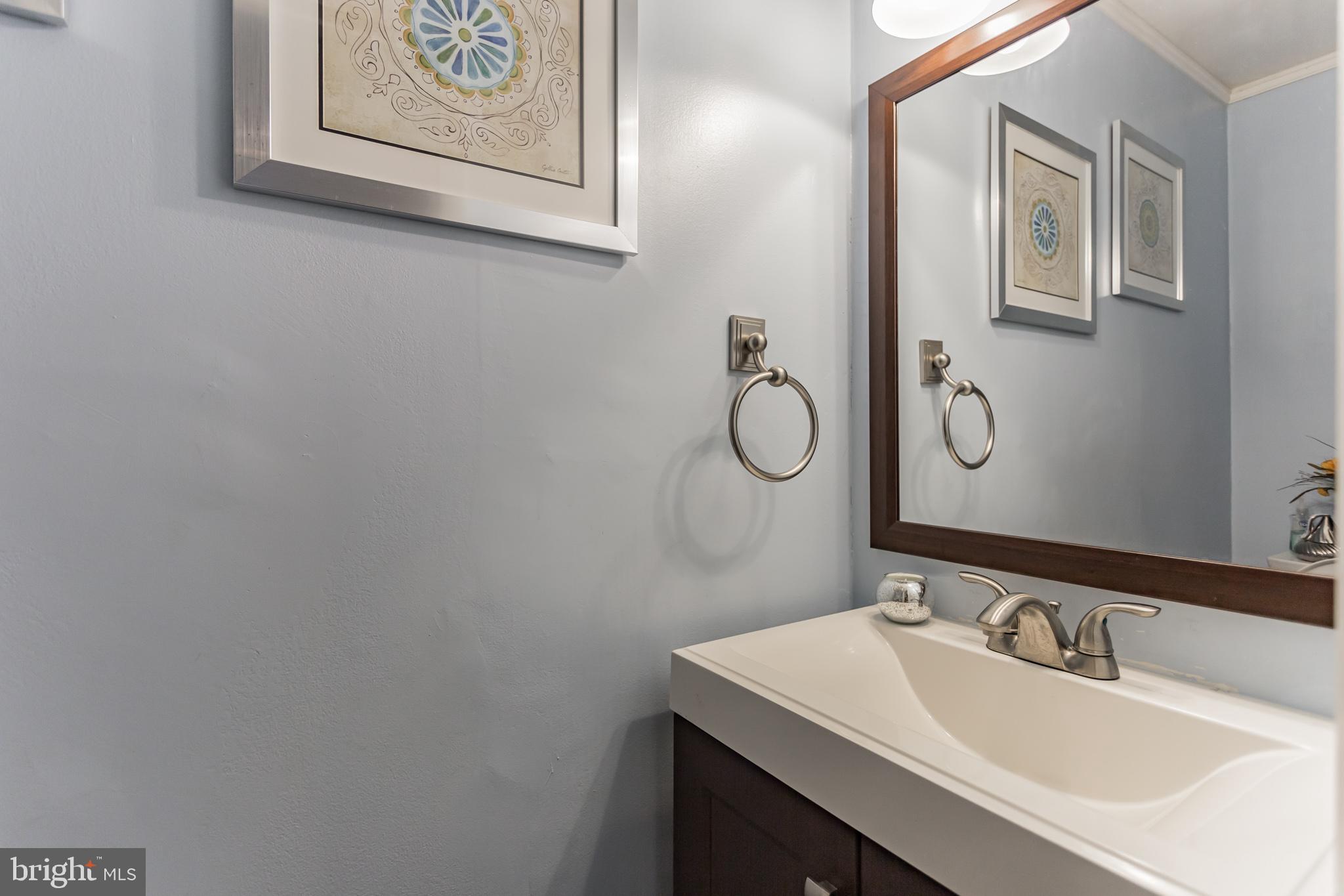231 Valley View Road Media, PA 19063 - Photo 7 of 36