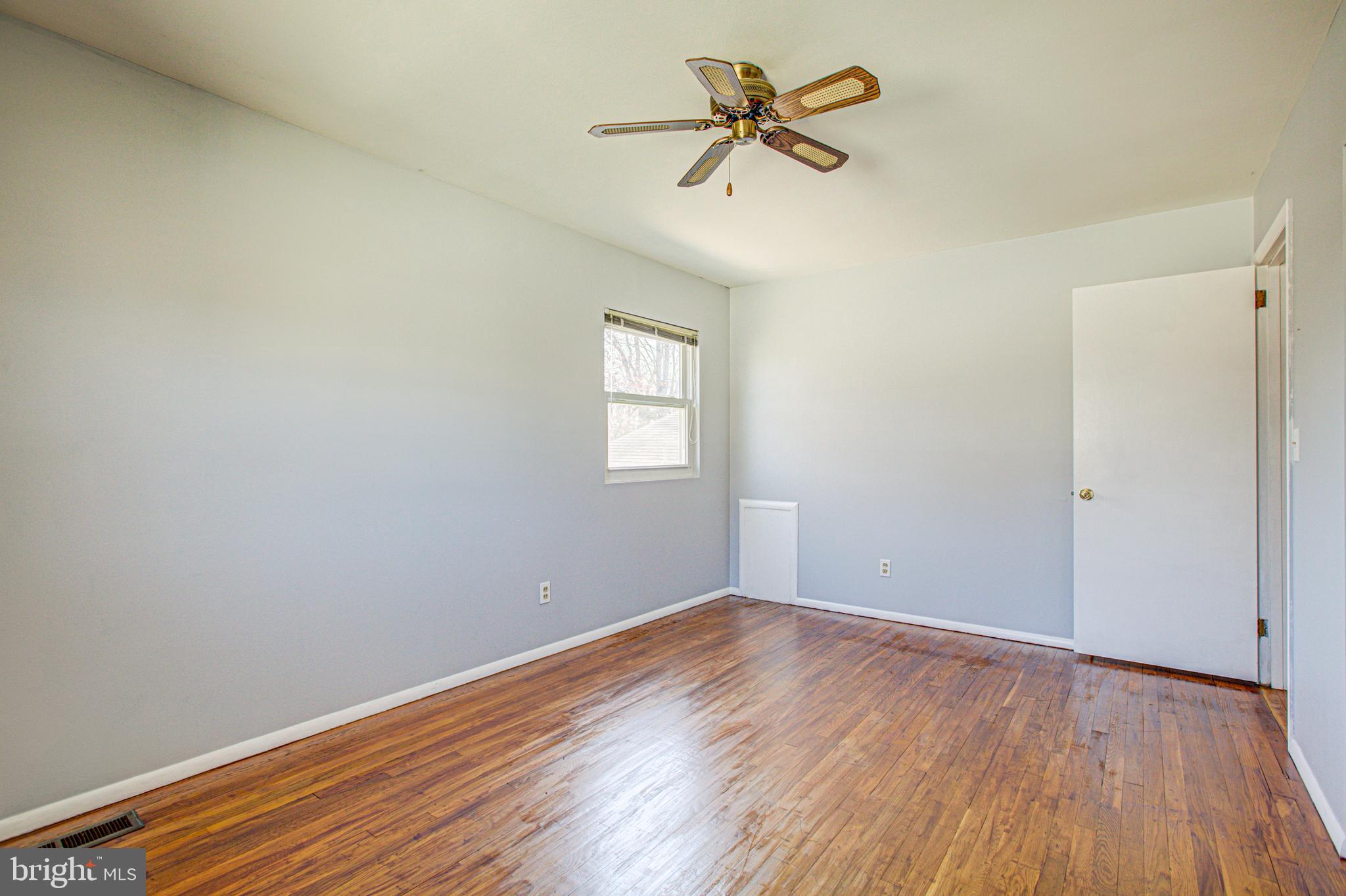 6025 Frontier Drive Springfield, VA 22150 - Photo 37 of 49