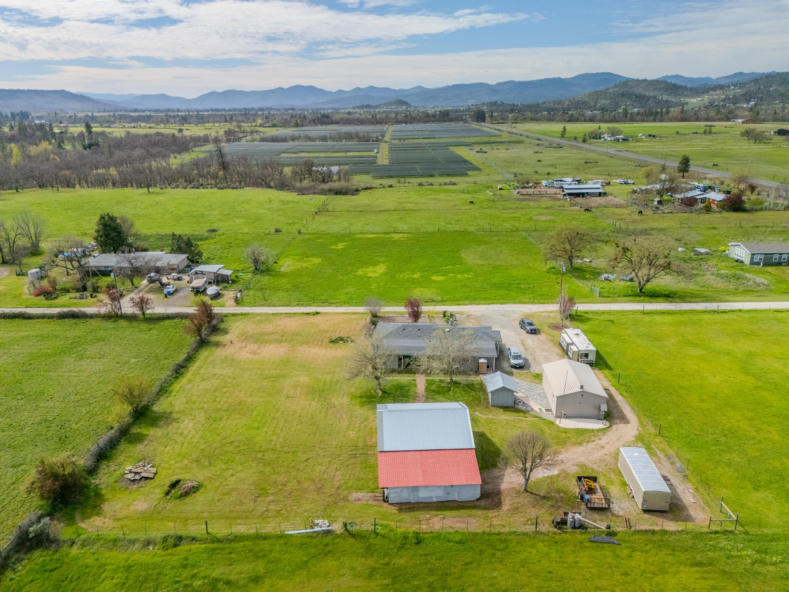 245 Highway 234 Eagle Point, OR 97524 - Photo 26 of 29 01-26